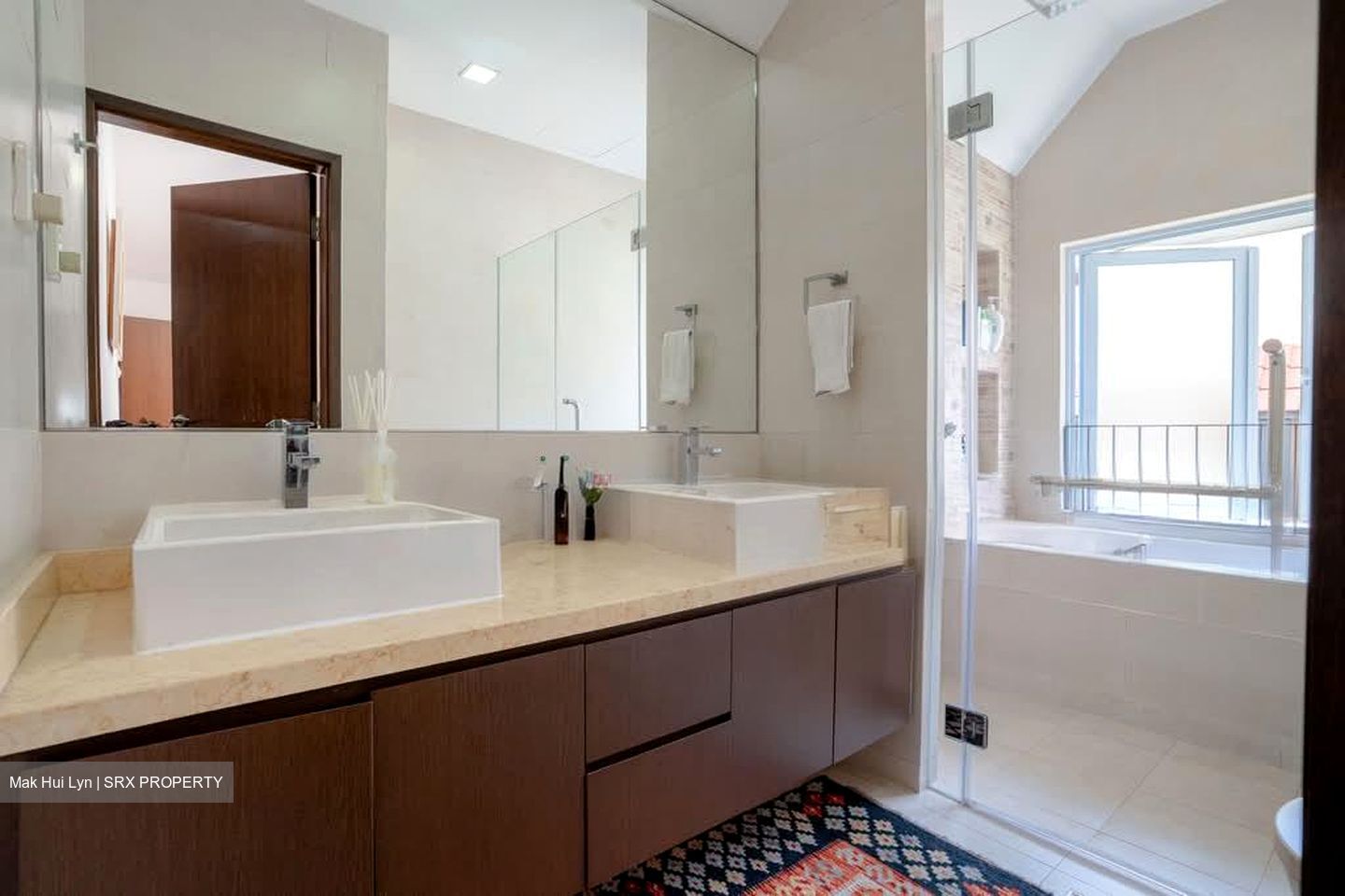 Hillview Garden Estate (D23), Semi-Detached #577684121
